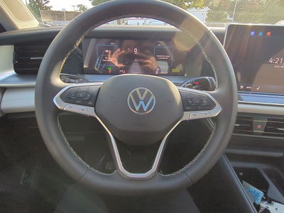 2025 Volkswagen Tiguan 2.0T SE