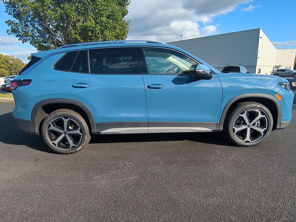 2025 Volkswagen Tiguan 2.0T SE