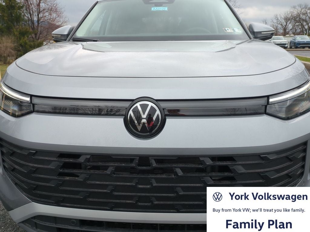 2026 Volkswagen Tiguan 2.0T SE