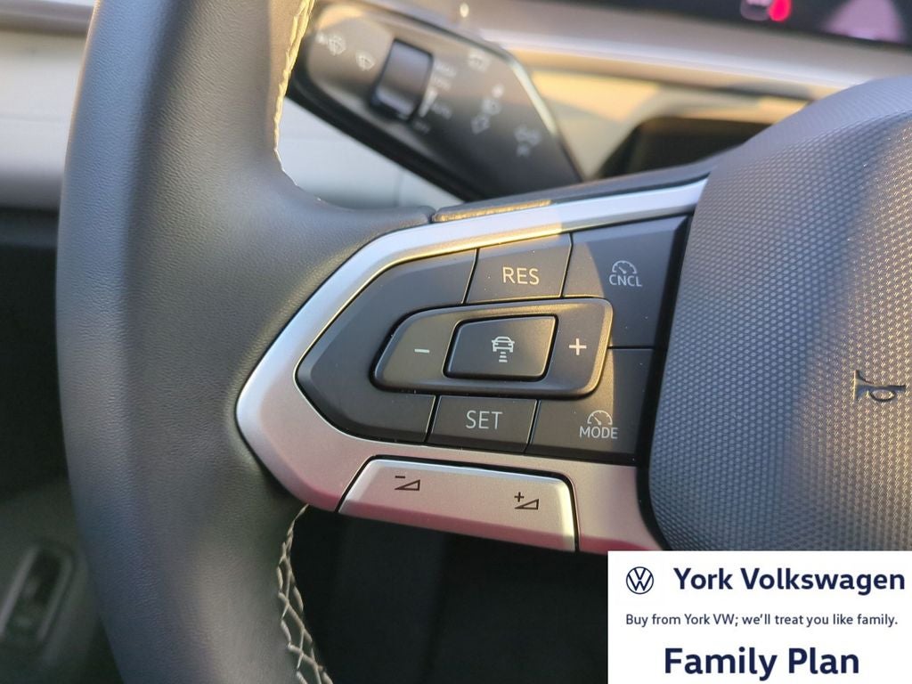 2026 Volkswagen Tiguan 2.0T SE