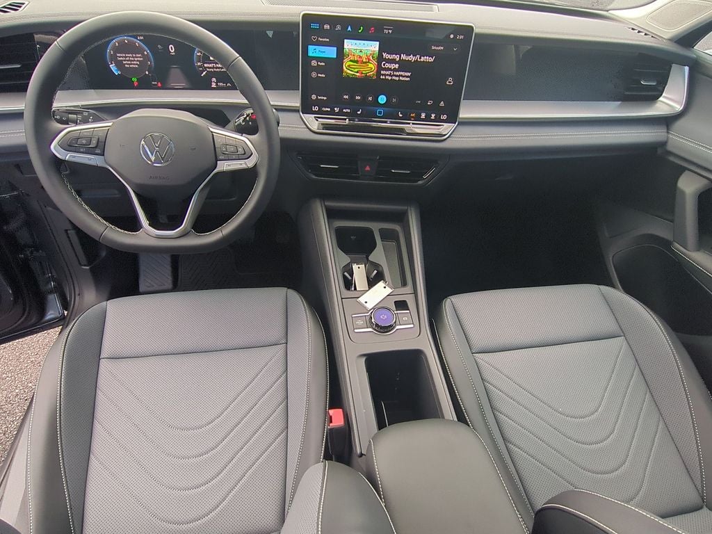 2025 Volkswagen Tiguan 2.0T SE