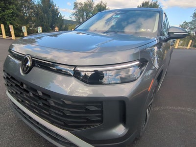 2025 Volkswagen Tiguan 2.0T SE