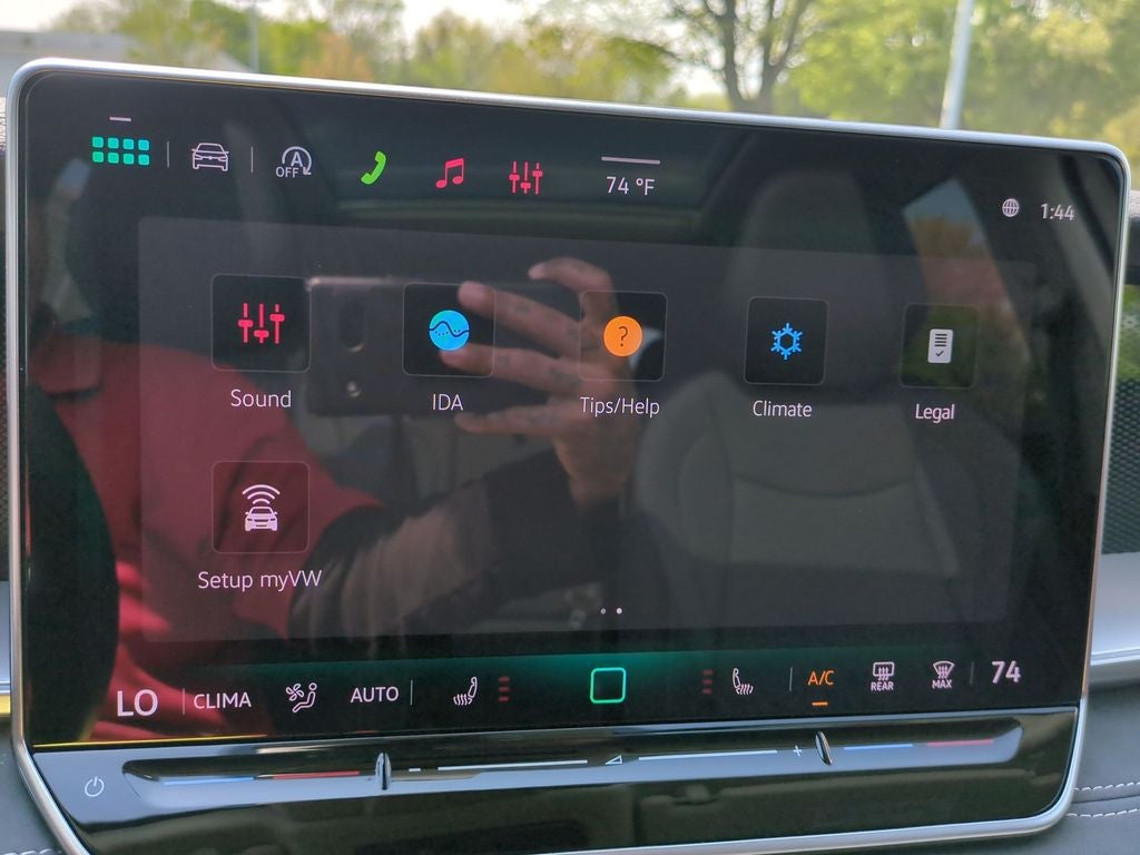 2026 Volkswagen Tiguan 2.0T SE