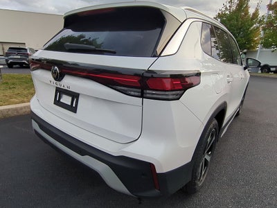 2025 Volkswagen Tiguan 2.0T SE