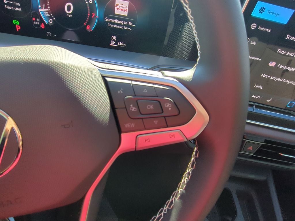 2026 Volkswagen Tiguan 2.0T SE