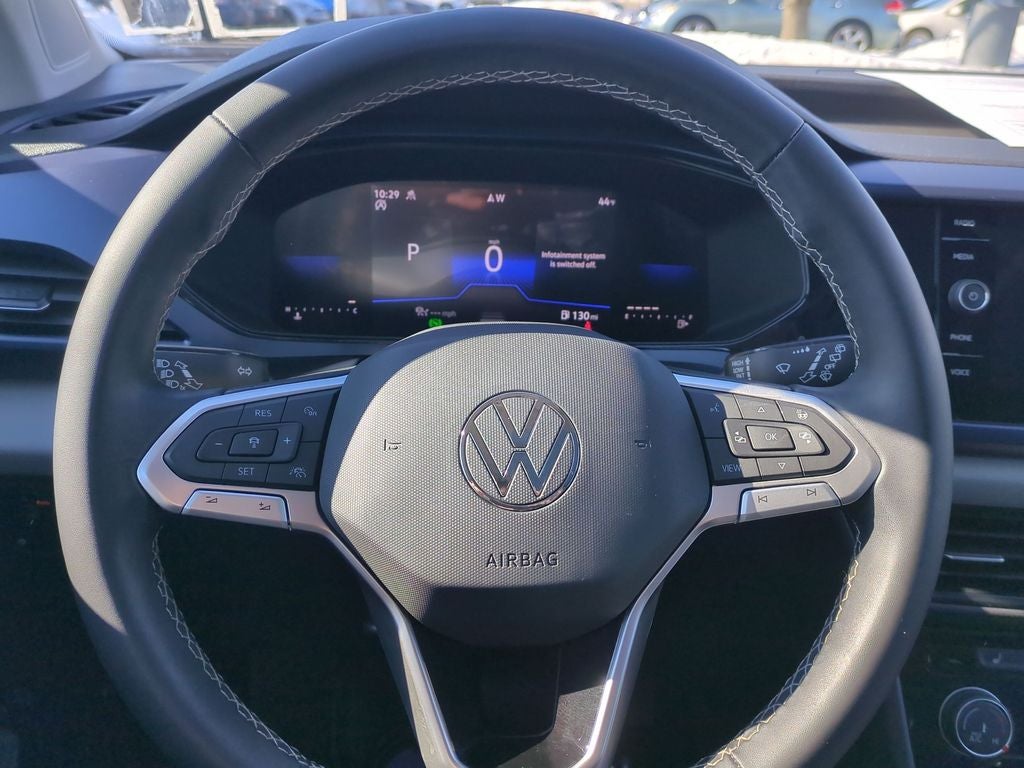 2023 Volkswagen Taos 1.5T SE