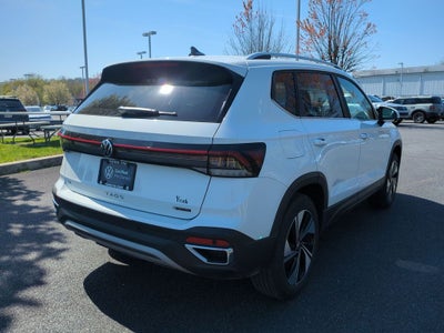 2025 Volkswagen Taos 1.5T SE