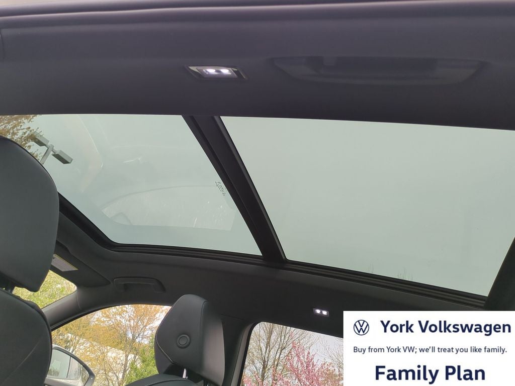 2026 Volkswagen Tiguan 2.0T SEL R-Line Turbo