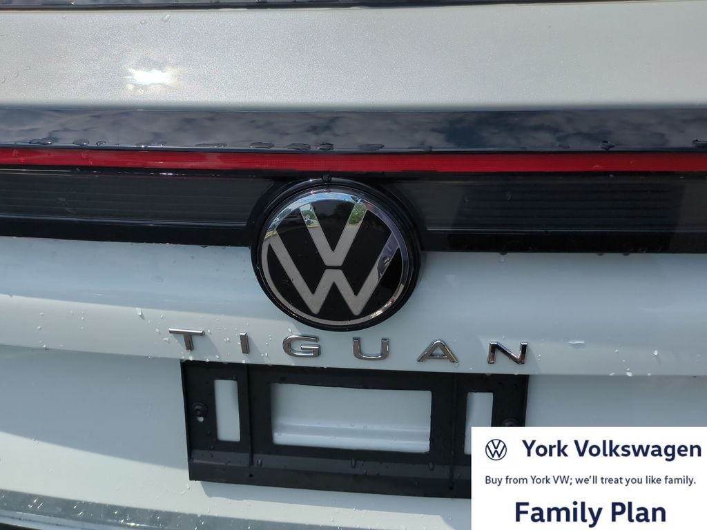2026 Volkswagen Tiguan 2.0T SEL R-Line Turbo