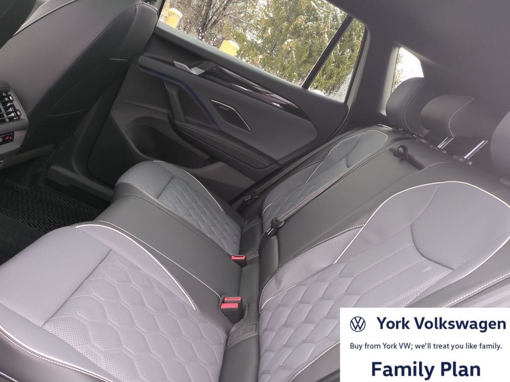 2026 Volkswagen Tiguan 2.0T SEL R-Line Turbo