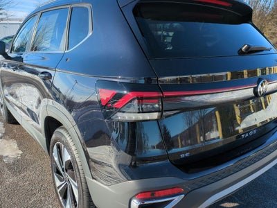 2025 Volkswagen Taos 1.5T SE