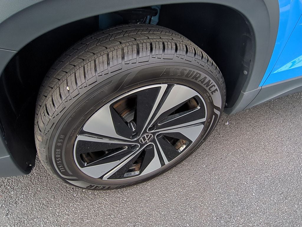 2025 Volkswagen Taos 1.5T SE