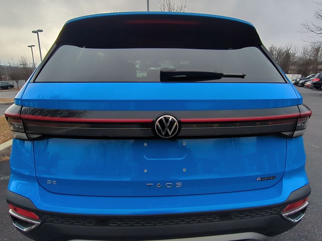 2025 Volkswagen Taos 1.5T SE