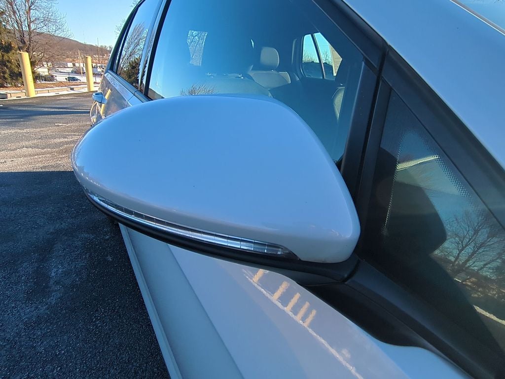 2019 Volkswagen Golf GTI 2.0T S