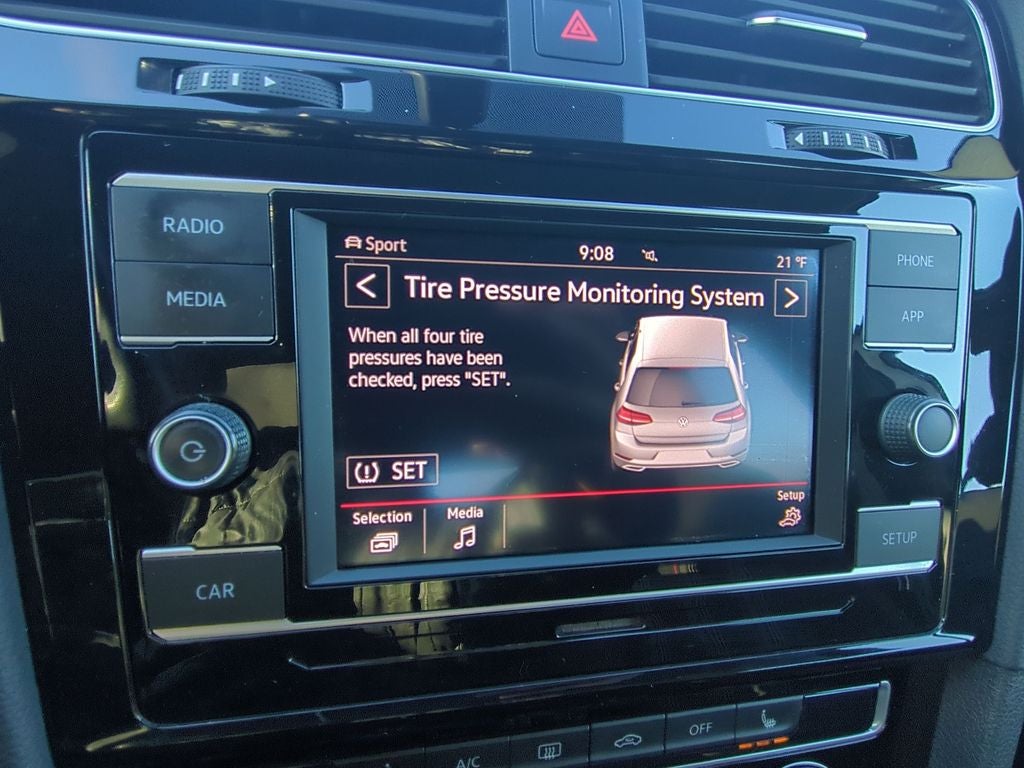 2019 Volkswagen Golf GTI 2.0T S