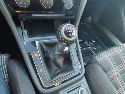 2019 Volkswagen Golf GTI 2.0T S