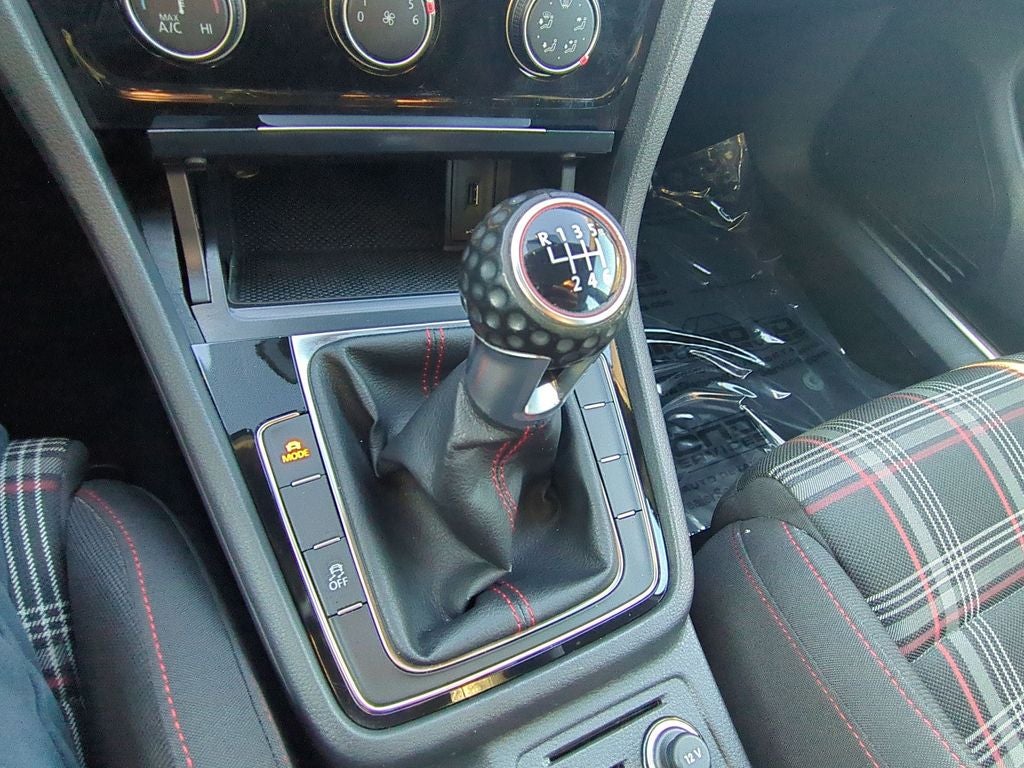 2019 Volkswagen Golf GTI 2.0T S