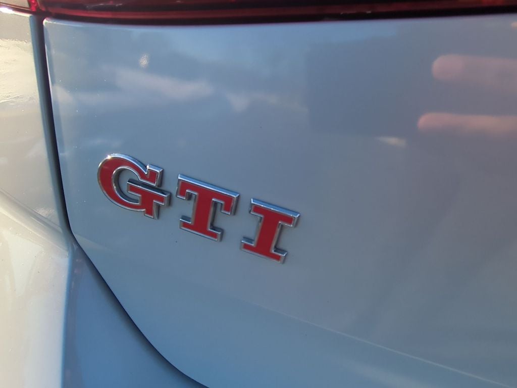 2019 Volkswagen Golf GTI 2.0T S