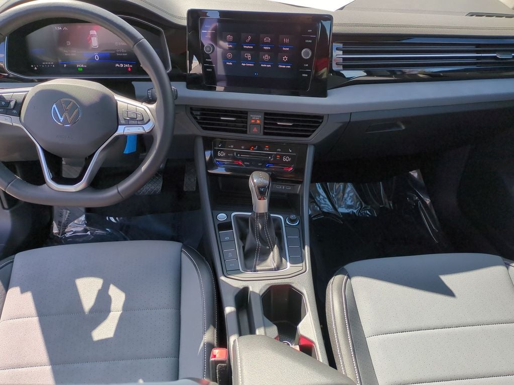 2025 Volkswagen Jetta 1.5T SE