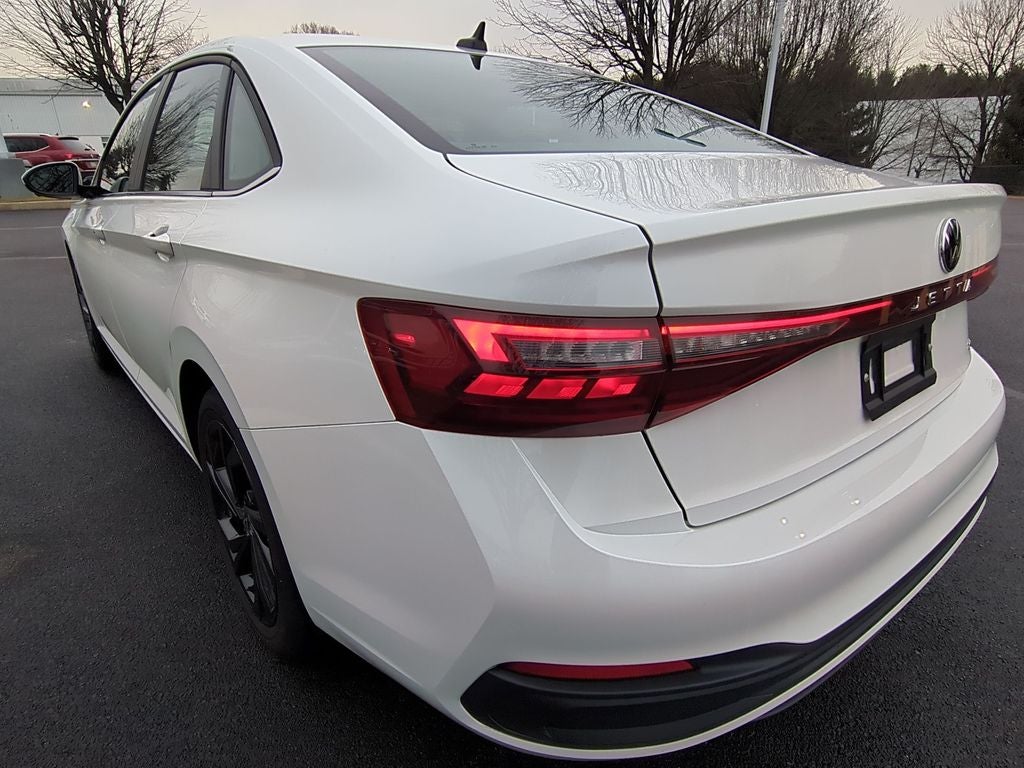 2025 Volkswagen Jetta 1.5T SE