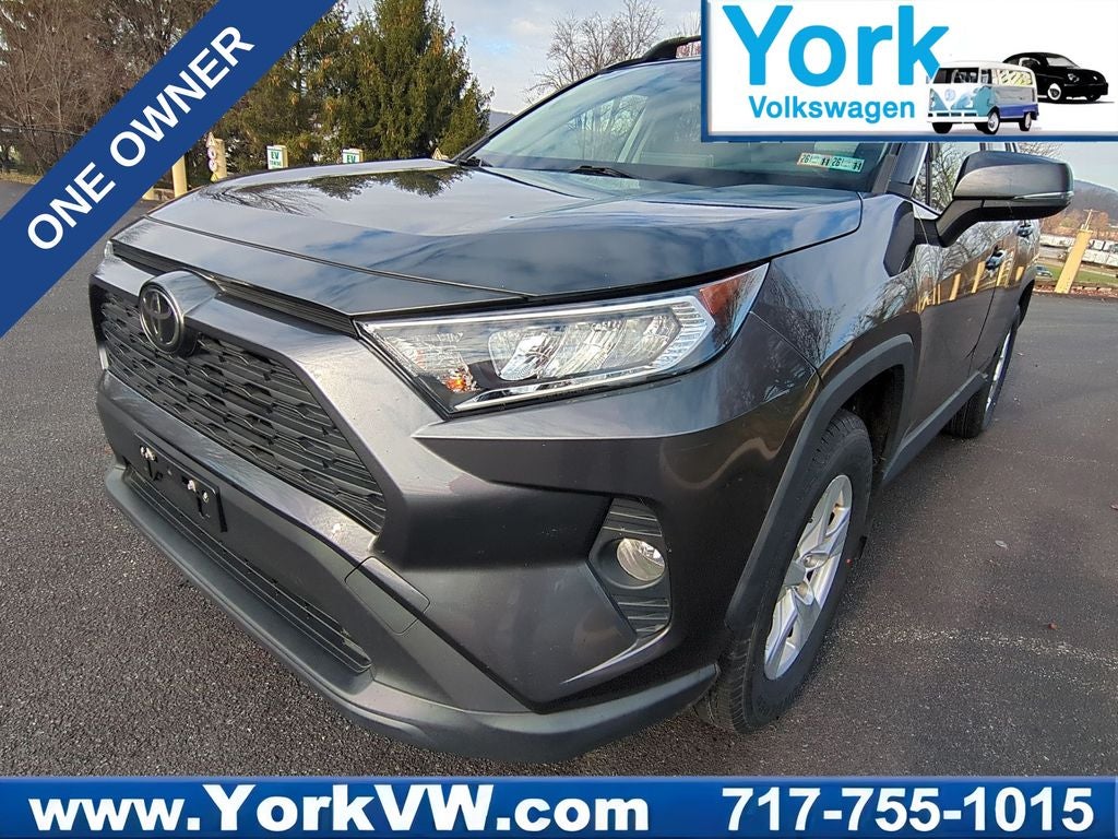 2020 Toyota RAV4 XLE