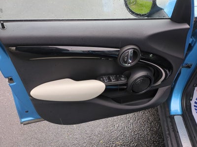 2017 MINI Cooper S Base