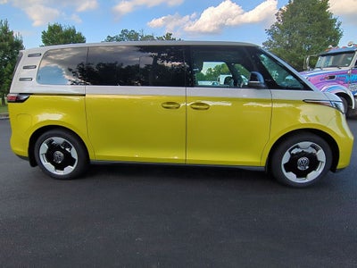 2025 Volkswagen ID. Buzz Pro S Plus