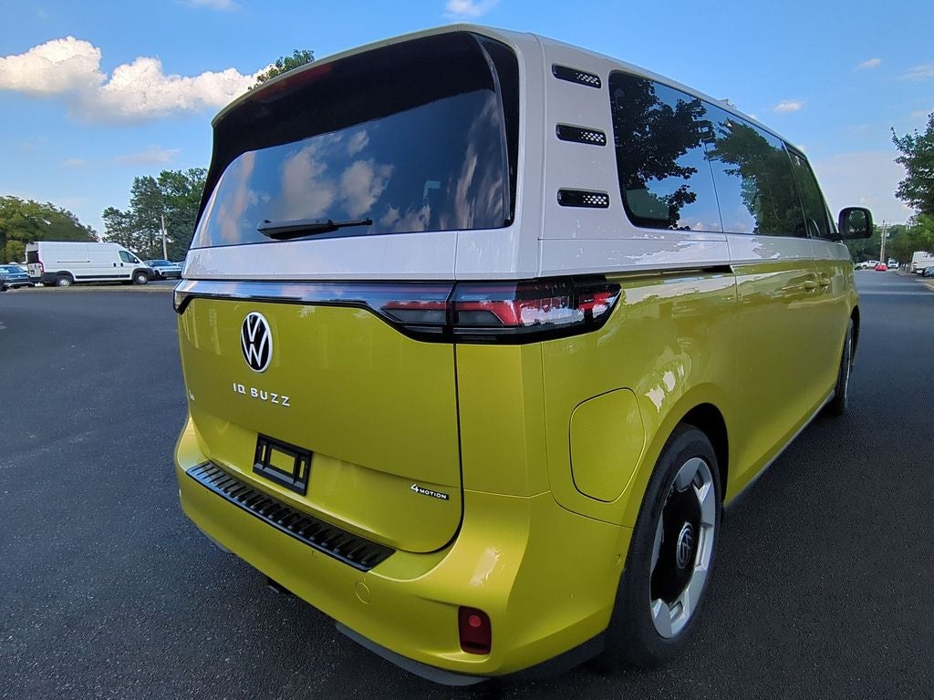 2025 Volkswagen ID. Buzz Pro S Plus