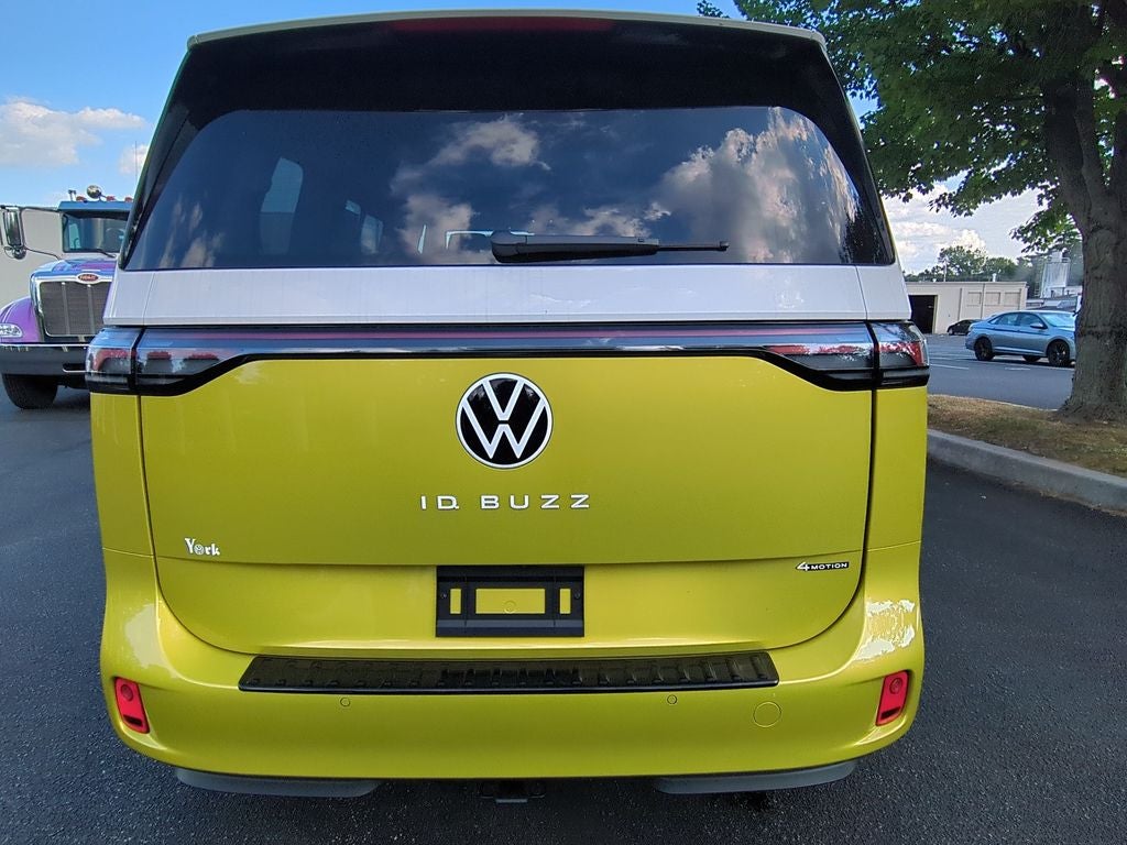 2025 Volkswagen ID. Buzz Pro S Plus