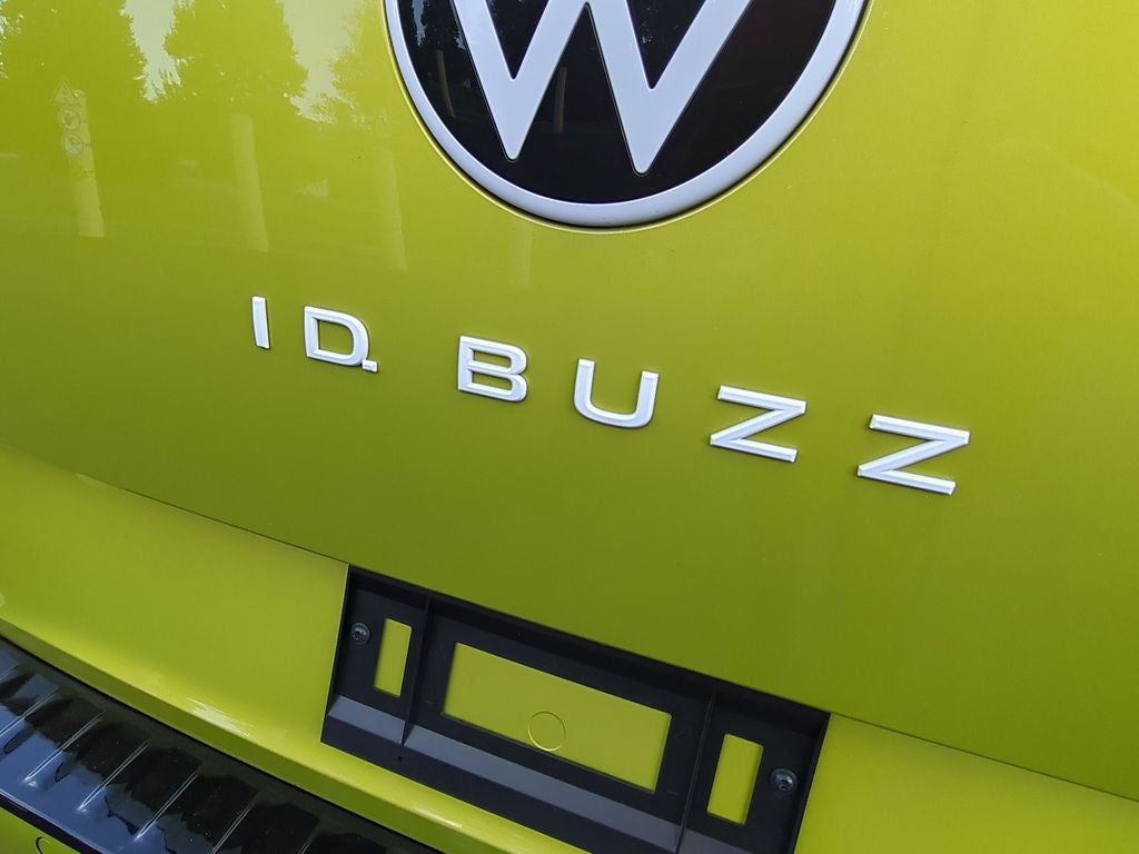2025 Volkswagen ID. Buzz Pro S Plus