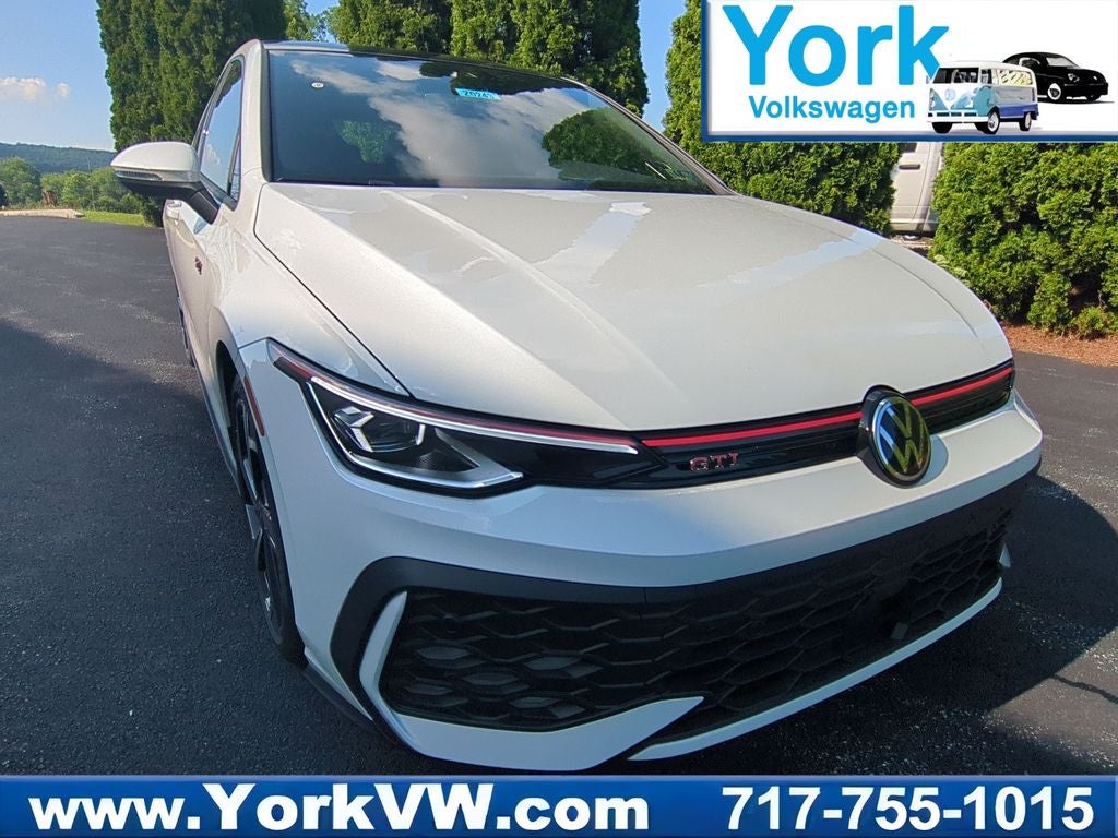 2025 Volkswagen Golf GTI 2.0T SE