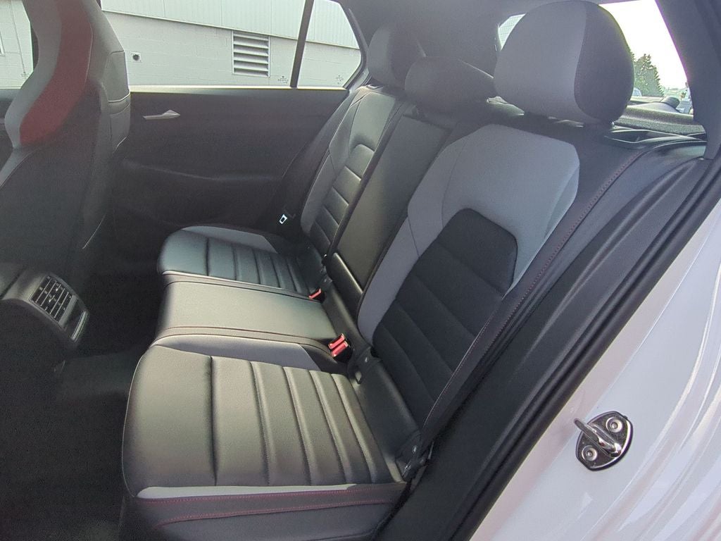 2025 Volkswagen Golf GTI 2.0T SE