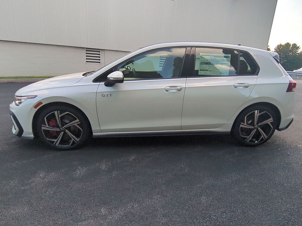 2025 Volkswagen Golf GTI 2.0T SE