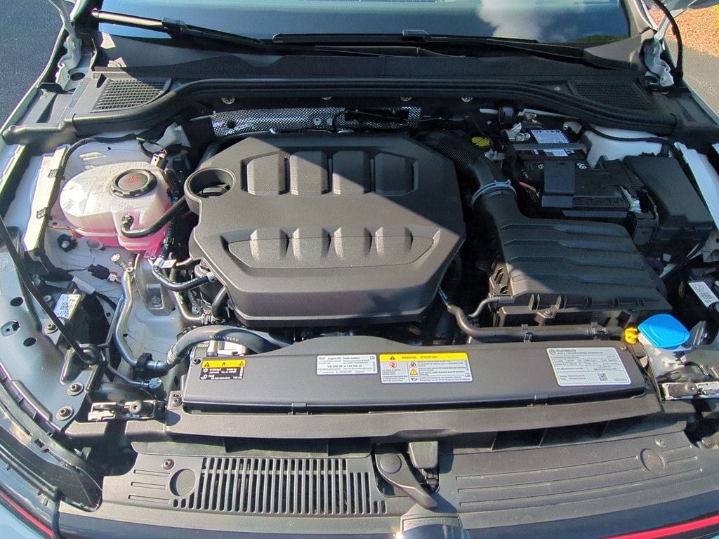 2025 Volkswagen Golf GTI 2.0T SE