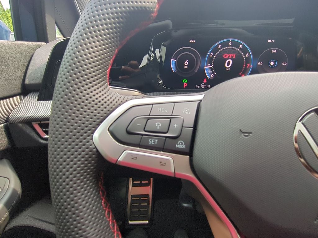 2025 Volkswagen Golf GTI 2.0T SE