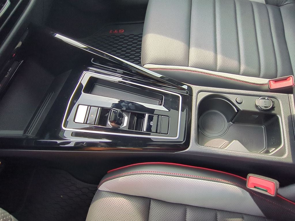 2025 Volkswagen Golf GTI 2.0T SE