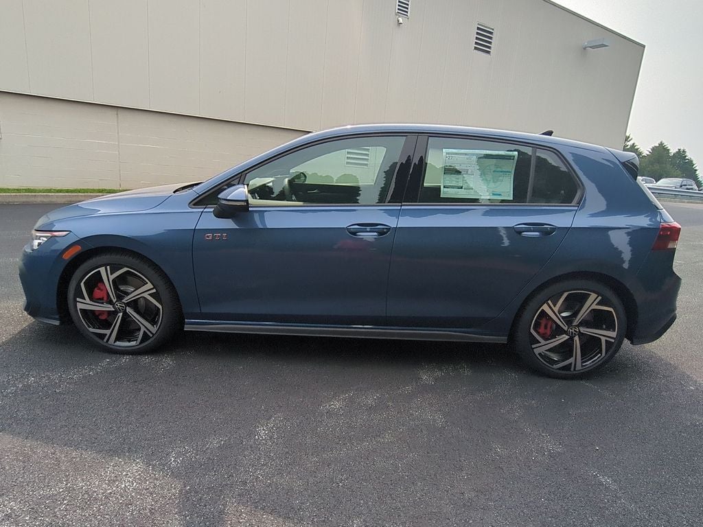 2025 Volkswagen Golf GTI 2.0T SE