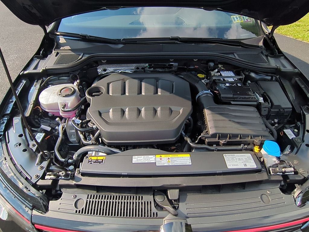 2025 Volkswagen Golf GTI 2.0T SE