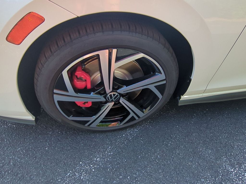 2025 Volkswagen Golf GTI 2.0T SE