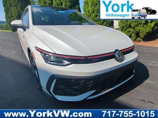 2025 Volkswagen Golf GTI 2.0T SE
