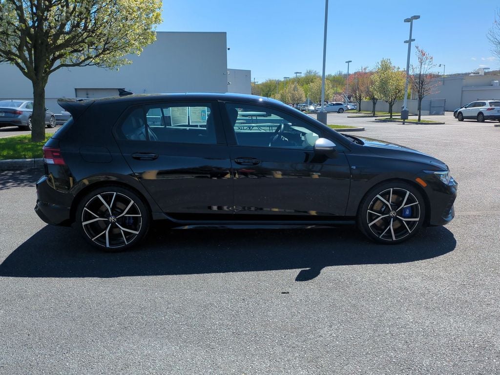 2024 Volkswagen Golf R 2.0T