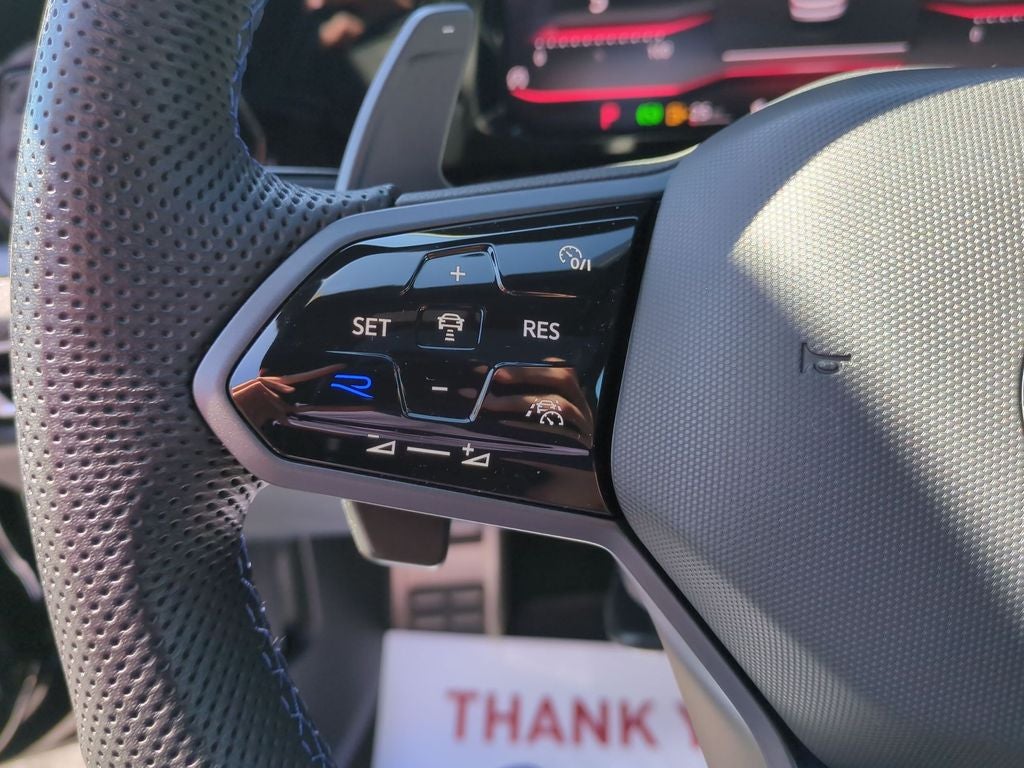 2024 Volkswagen Golf R 2.0T