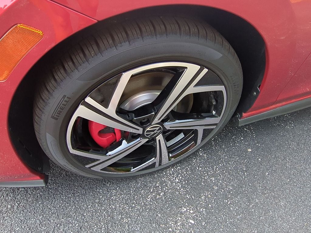 2025 Volkswagen Golf GTI 2.0T SE