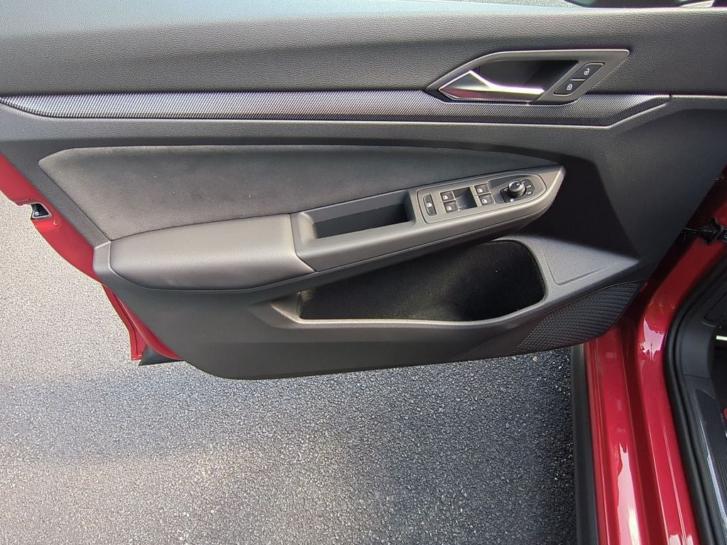 2025 Volkswagen Golf GTI 2.0T SE