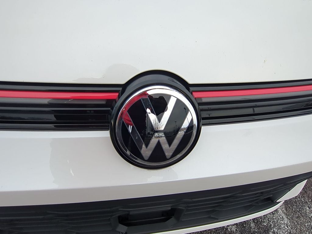 2025 Volkswagen Golf GTI Autobahn