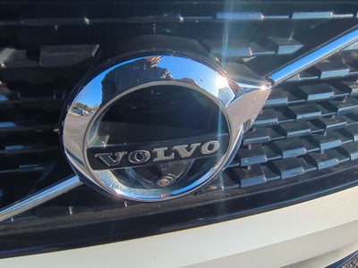 2021 Volvo XC40 R-Design