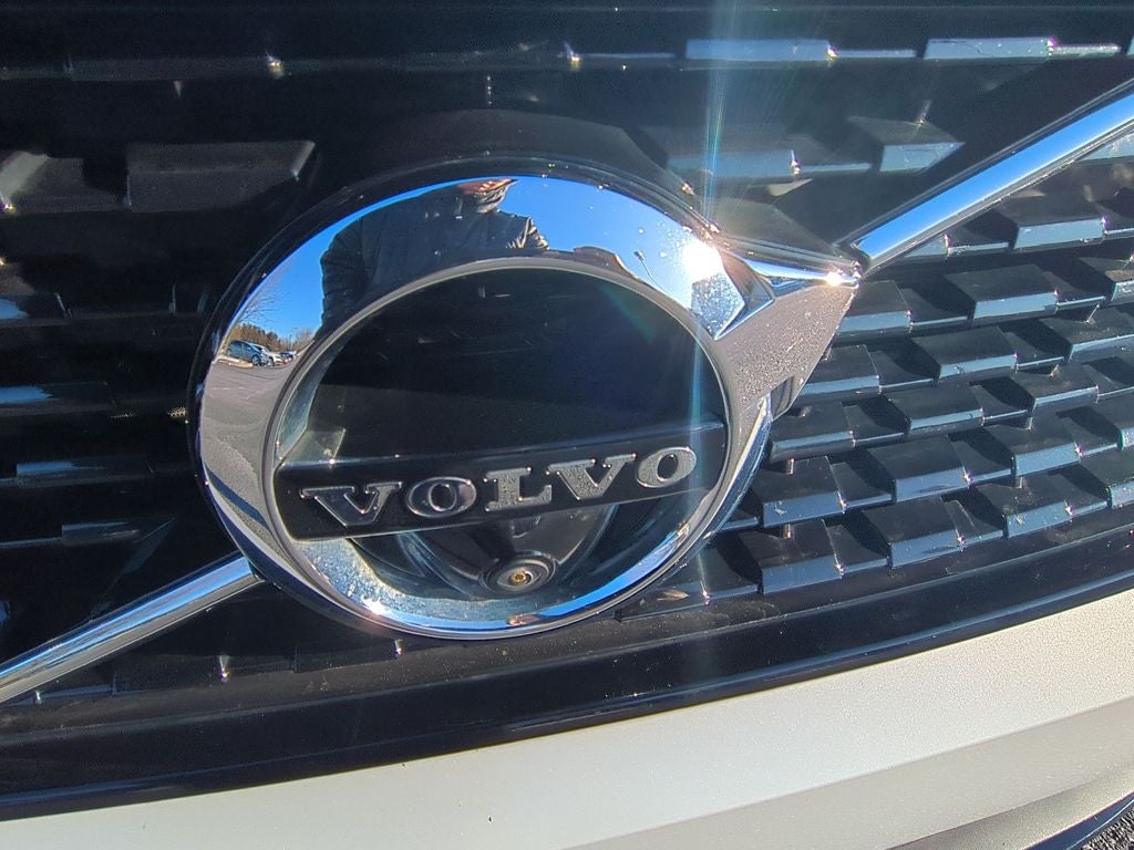 2021 Volvo XC40 R-Design