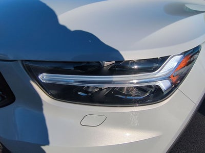 2021 Volvo XC40 R-Design