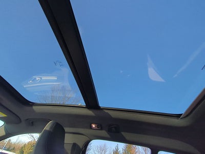 2021 Volvo XC40 R-Design