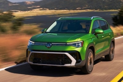 2025 Volkswagen Taos Performance